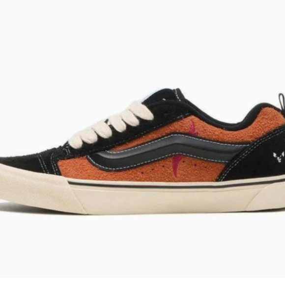 Vans Knu Skool Disney 100 Scar Black Men's Sizes - Picture 3 of 6